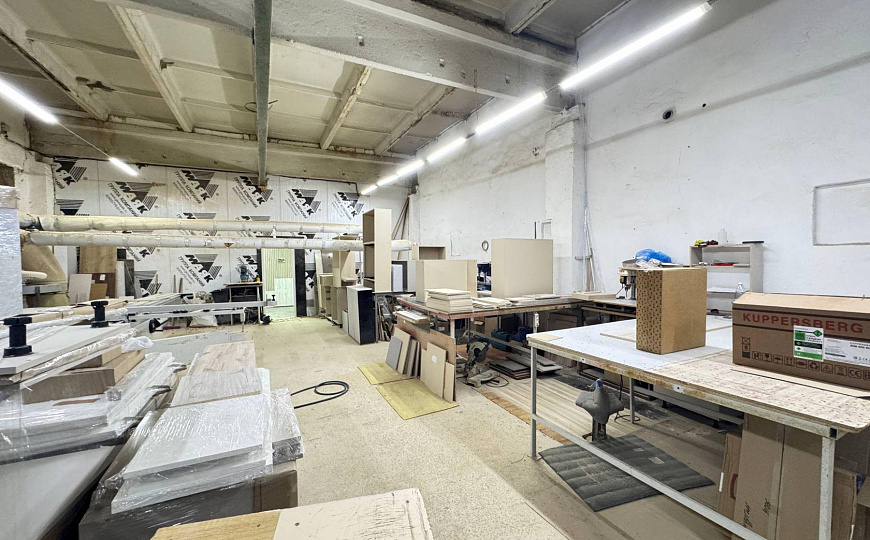 Тёплый склад 250 м2 в городе фото