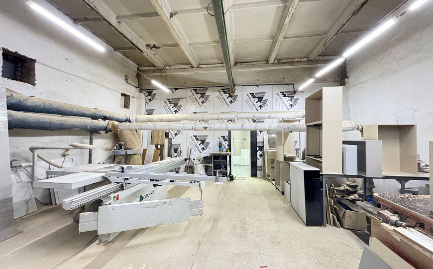 Тёплый склад 250 м2 в городе фото