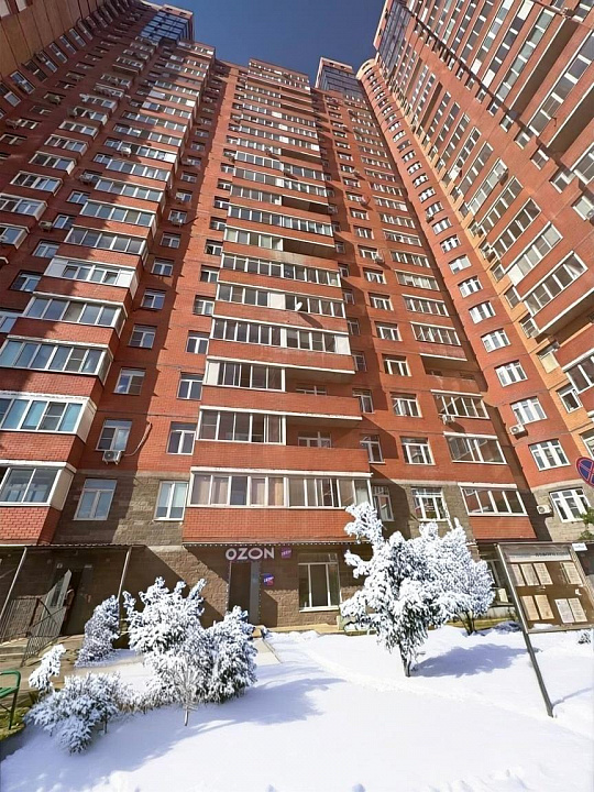 Продам помещение свободного назначения с арендаторами, 182 м² фото