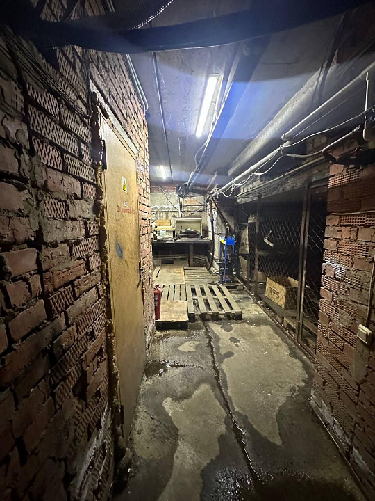 Продается производственно-складское помещение фото