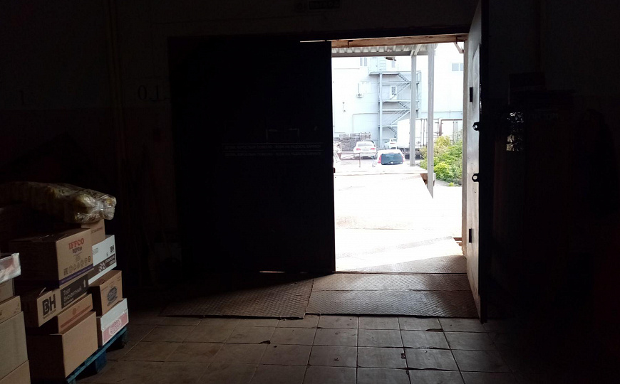 Сдам складское помещение, 711 м² фото