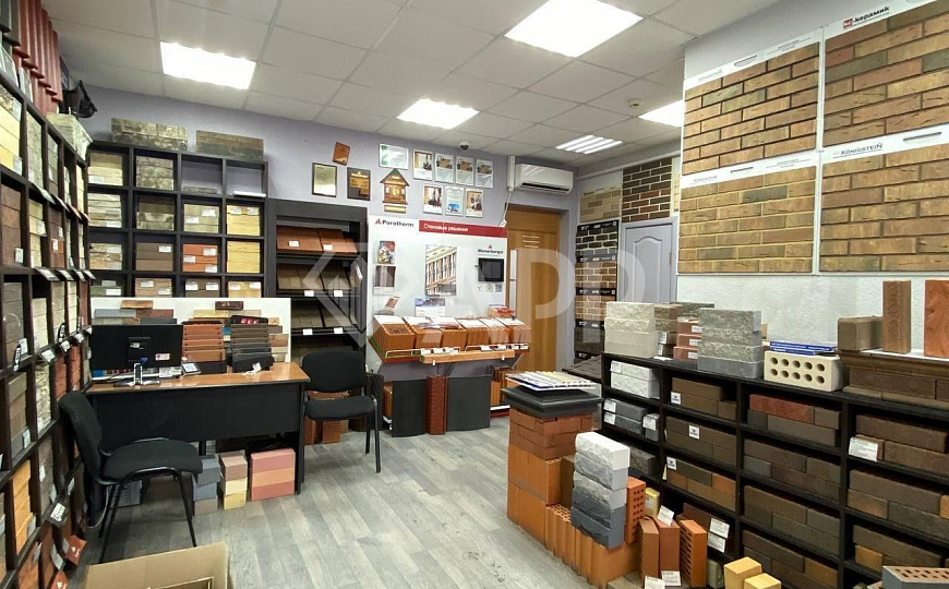 Помещение с отдельным входом на трафике, 78м² фото