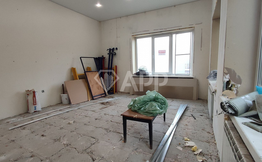 Продаю помещение 92,6м²  рядом с Химградом. фото