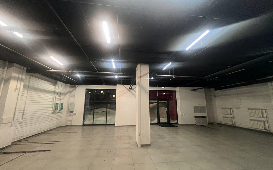 Готовый автокластер 447м² под детейлинг, автосалон фото