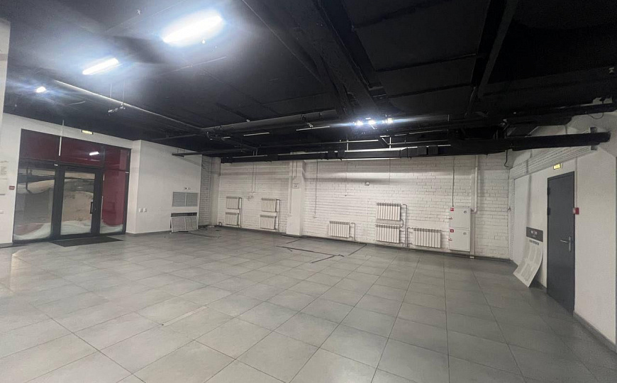 Готовый автокластер 447м² под детейлинг, автосалон фото