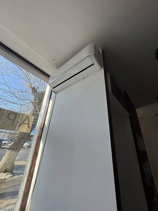 Торговое помещение на большом Траффике фото