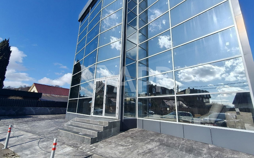 Аренда от 100 м² под Медцентр/Банк фото