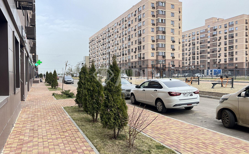 Сдаю торговое помещение, 43,5 м² с ремонтом  фото