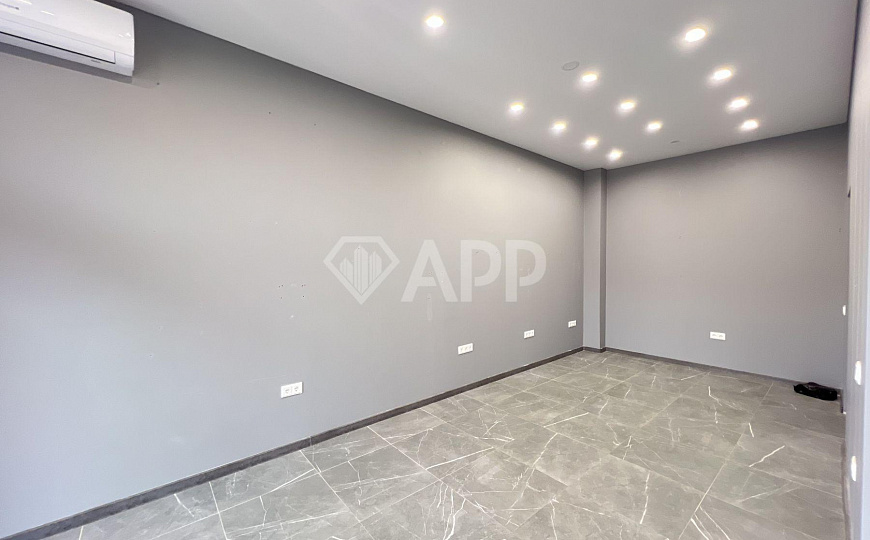 Сдаю торговое помещение, 43,5 м² с ремонтом  фото