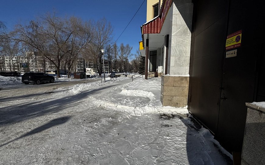 Помещение свободного назначения 560 кв.м. фото