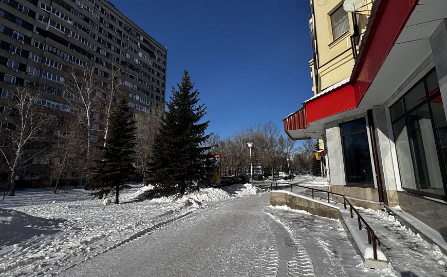 Помещение свободного назначения 560 кв.м. фото