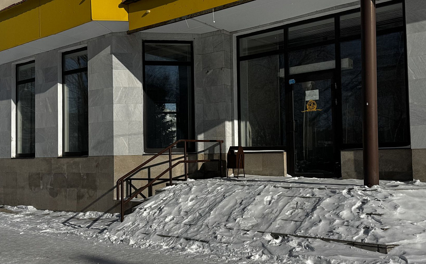 Помещение свободного назначения 560 кв.м. фото