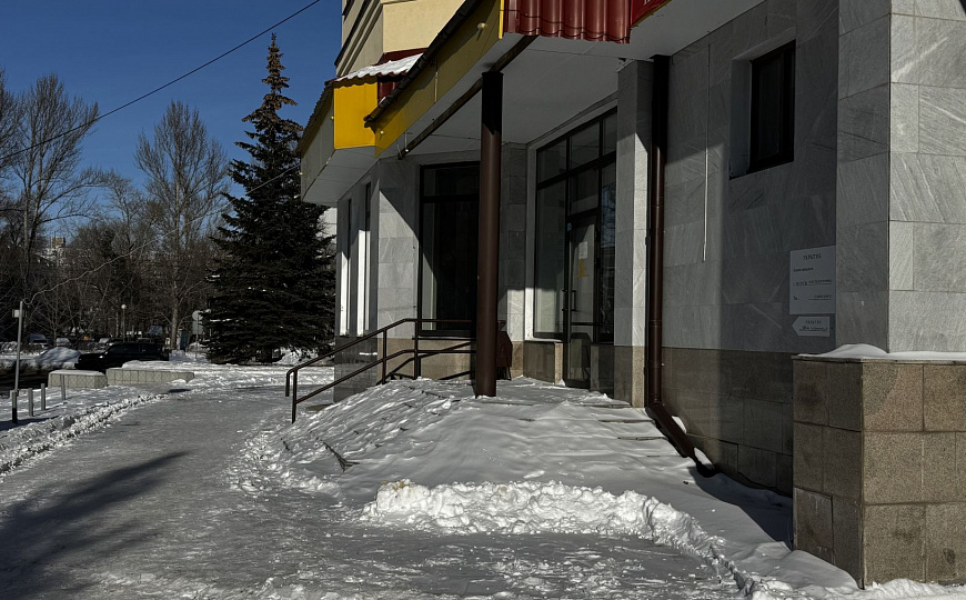 Помещение свободного назначения 560 кв.м. фото