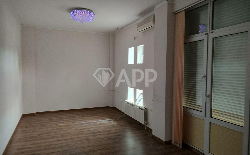 Продаю нежилое здание, 357.8 м² фото