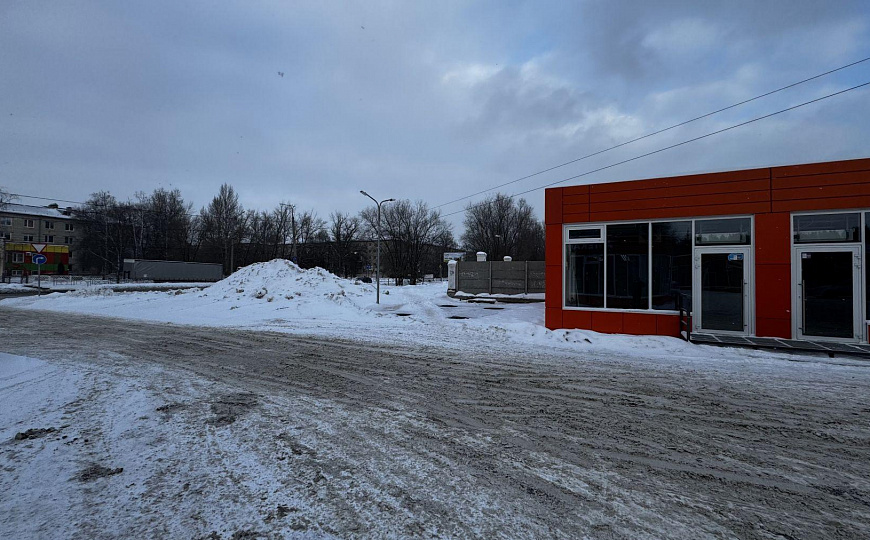 Торговое помещение 216 м² фото