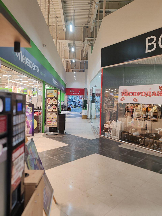 Сдам  300 м² в ТЦ КУБ фото