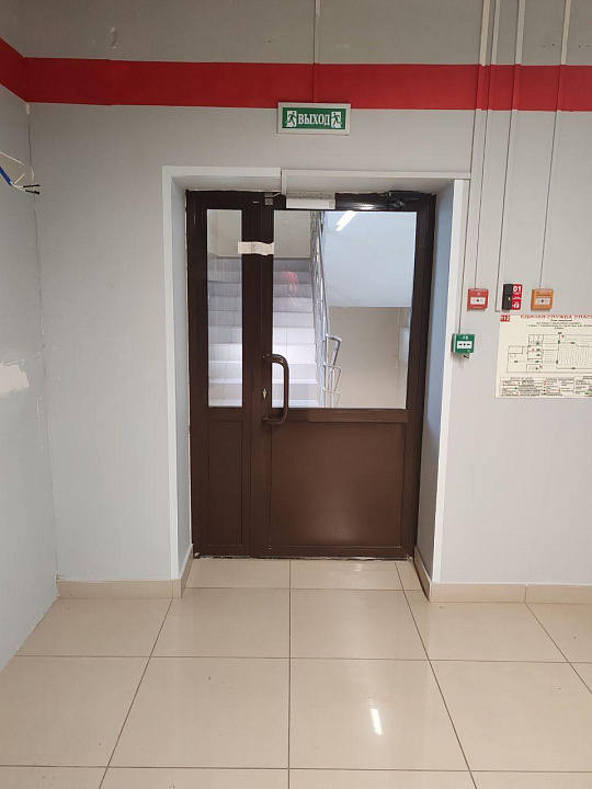 Сдам  300 м² в ТЦ КУБ фото