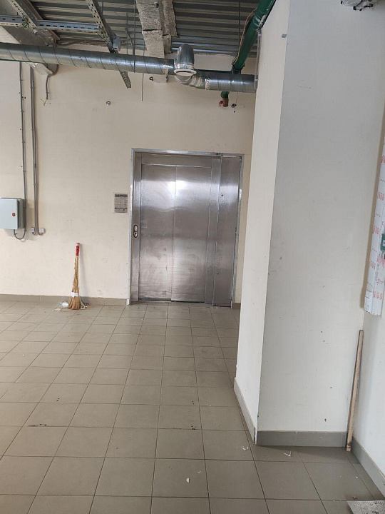 Сдам  300 м² в ТЦ КУБ фото