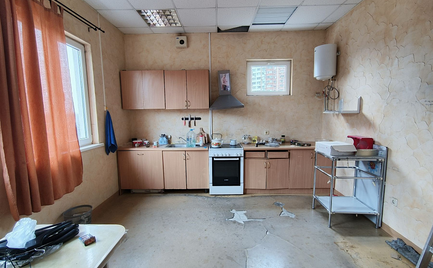 Сдам здание на Ставропольской возле Солнечного острова, 1 192 м² фото