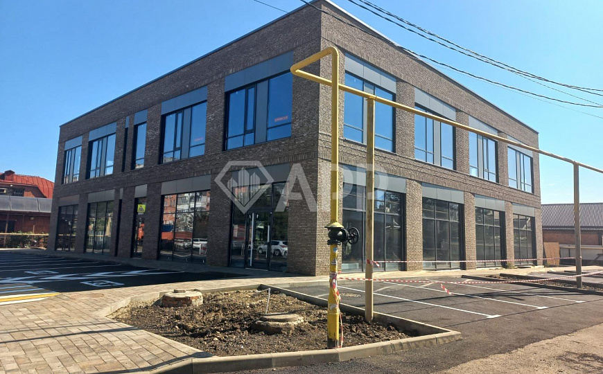 Сдаю отдельно стоящее здание, 1 350 м² фото