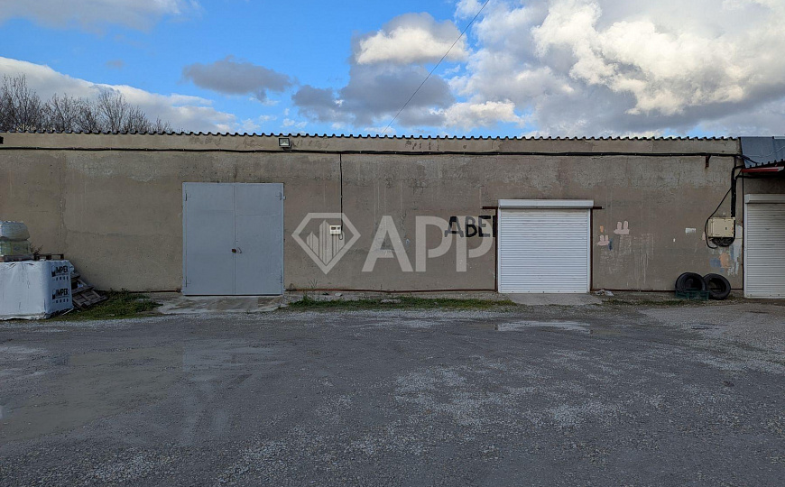 Сдаю склад от 150 м² в промзоне Кирилловская фото