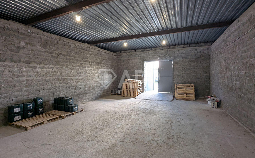 Сдаю склад от 150 м² в промзоне Кирилловская фото