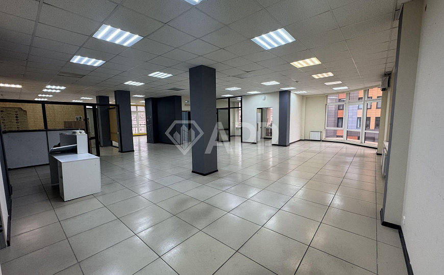 Сдаю офис центр, 263 м² фото