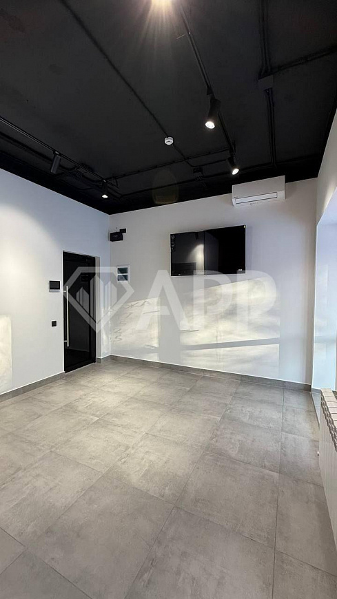 Новый офис с отдельным входом, 35м² фото