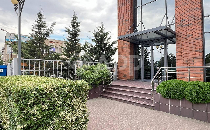 Сдаю офисное помещение, 117 м² фото