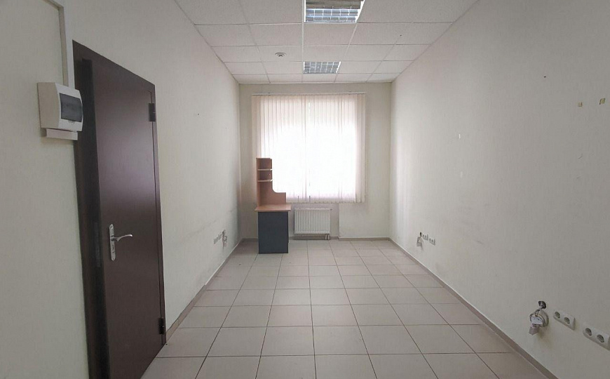 Продается офисное помещение фото