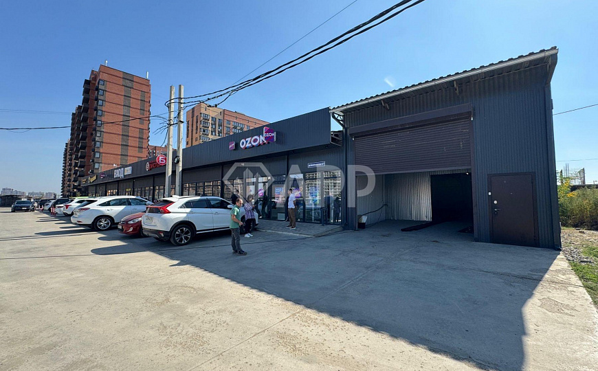 Сдаю торговое помещение, 130 м² фото