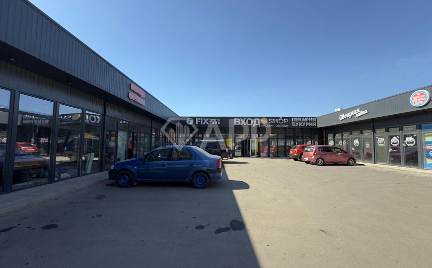 Сдаю торговое помещение, 130 м² фото