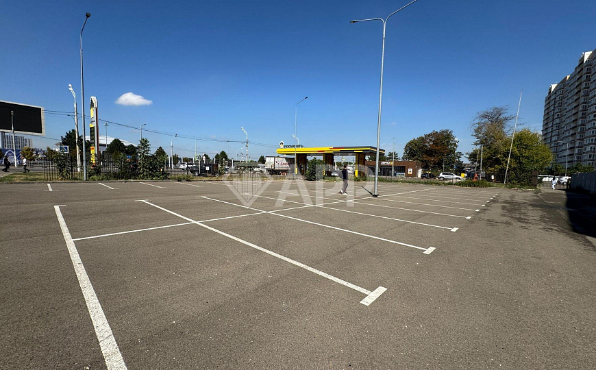 Сдаю торговый центр, 1 500 м² фото