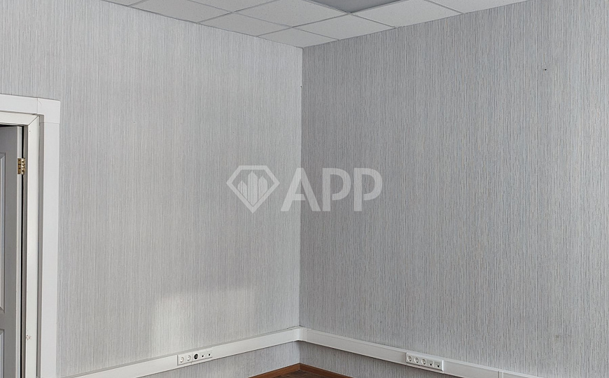 Сдаю 180 м² фото