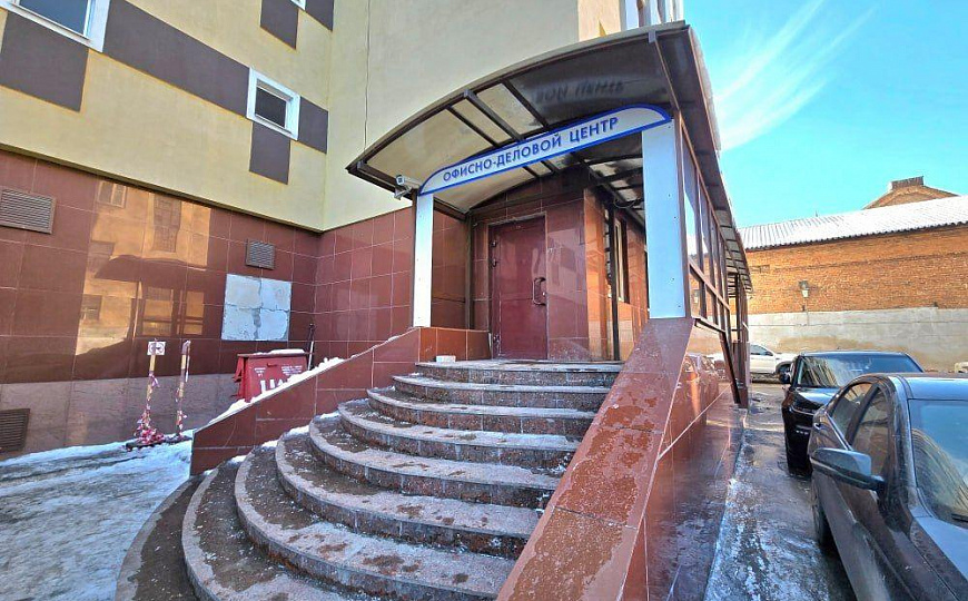 Офисное помещение в центре, 1254 кв.м фото