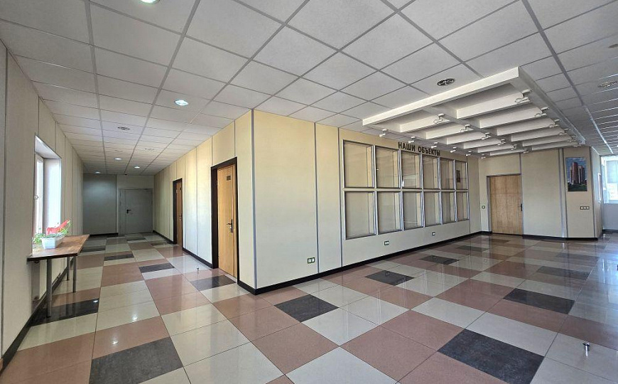 Офисное помещение в центре, 1254 кв.м фото