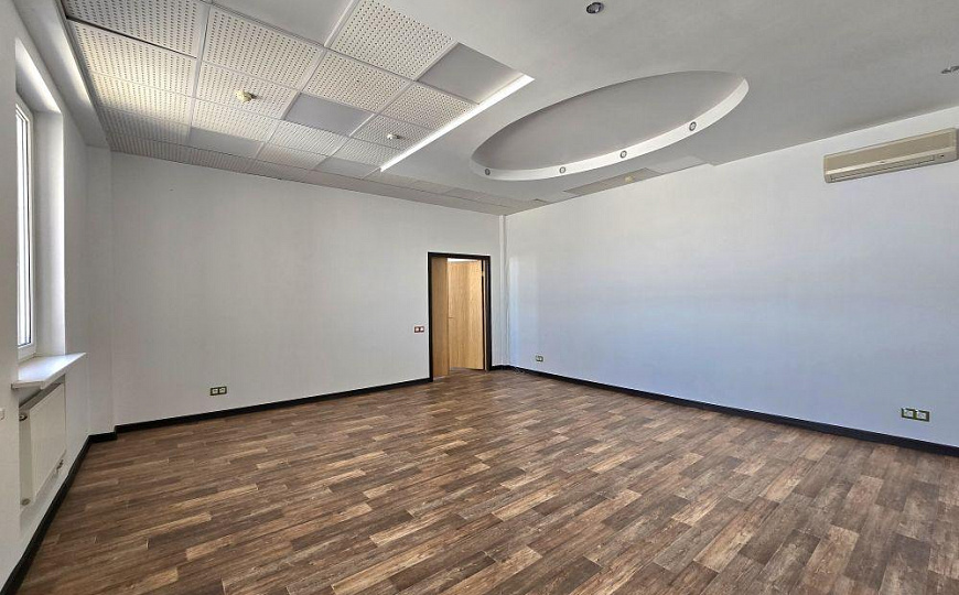 Офисное помещение в центре, 1254 кв.м фото