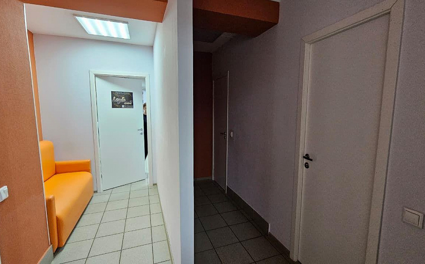 Сдам торговое помещение, 120 м² фото