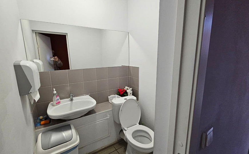 Сдам торговое помещение, 120 м² фото