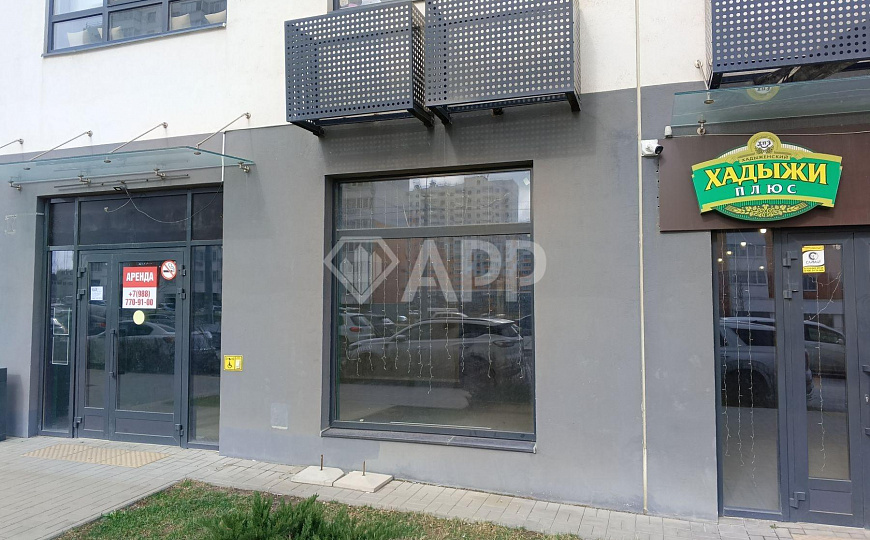 Сдам торговое помещение, 96,3 м² фото