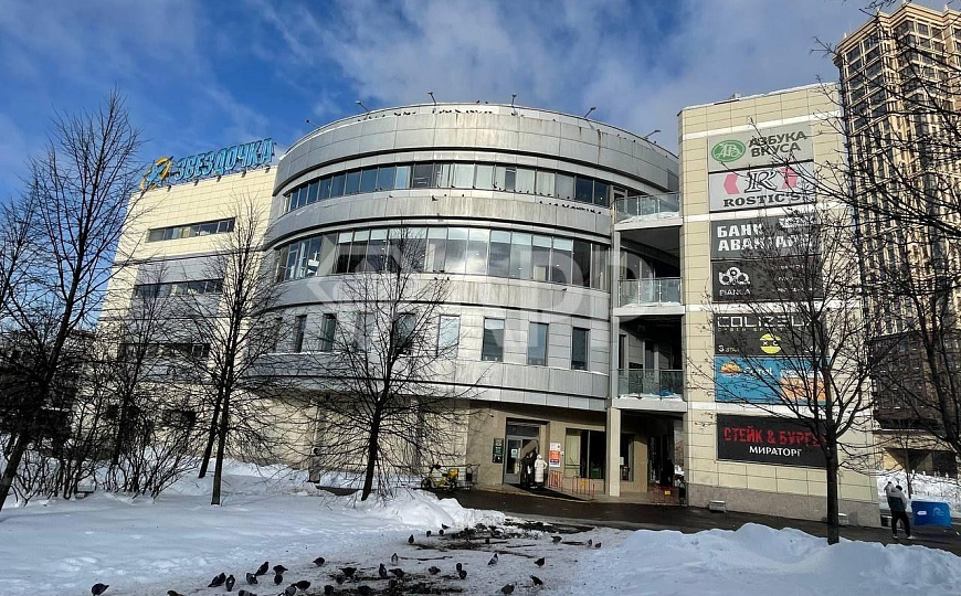 Сдам Торговое помещение фото