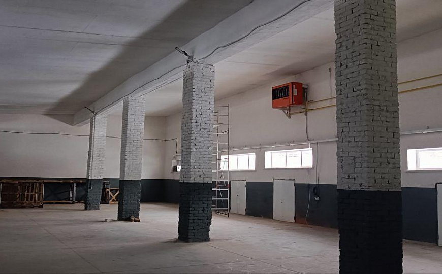 Склад, производственное помещение фото