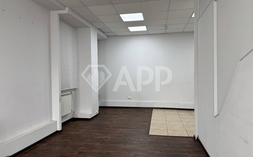 Офис в БЦ с водой и санузлом/Парковка, 68 м2 фото