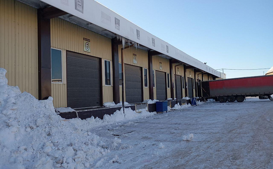 Склад теплый 1826 м² фото