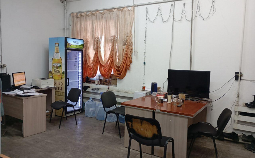 Склад теплый 1826 м² фото