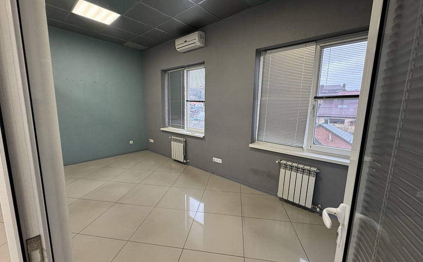 Сдам офисное помещение, 167 м² фото