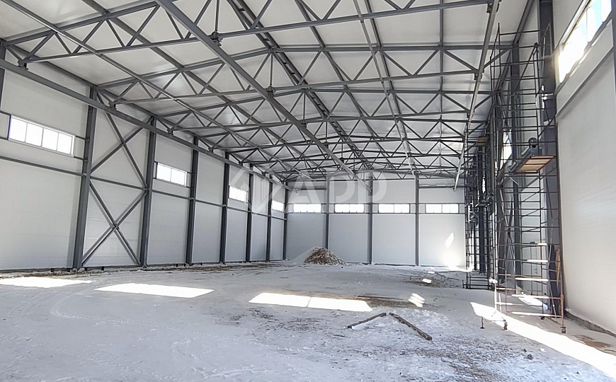 Сдаю 1473 м² с кран-балкой 5т.! фото