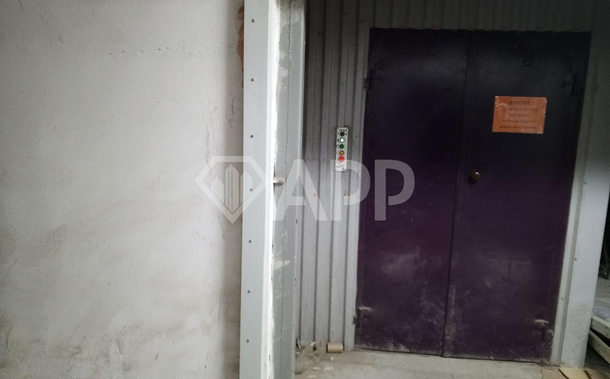 Склад в подвале 486м² фото