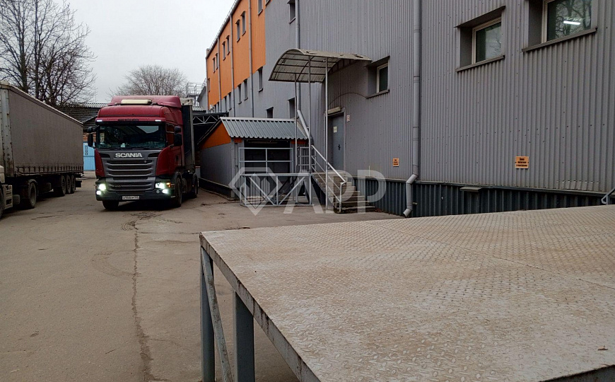 Склад в подвале 486м² фото