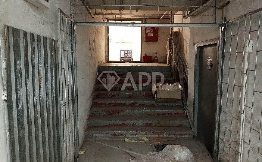 Склад в подвале 486м² фото